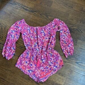 Cotton candy floral long sleeve romper and jumpsuit shorts size Large